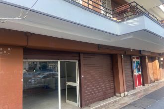 Negozio in affitto, via dei Crispolti  13, Monti Tiburtini, Roma
