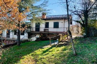 Villa in vendita, Pietragavina  PV  Italia, Pietragavina, Varzi