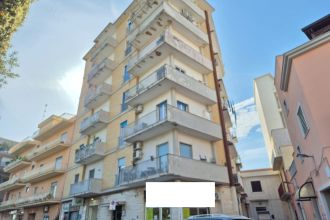 Trilocale in vendita, via 4 Novembre  19, Bitonto