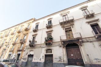 Appartamento in vendita, via Francesco Crispi  34, Libertà, Catania