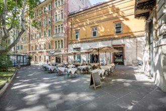 Attività / Licenza in vendita, via Vittorio Veneto  32, Centro Storico, Roma