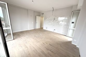 Bilocale in affitto, via Cristoforo Gluck  59, Centrale, Milano