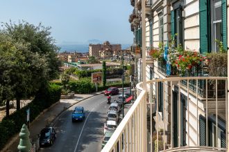 Quadrilocale in vendita, Corso Vittorio Emanuele, Chiaia, Napoli