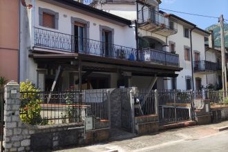 Trilocale in vendita, via Pozzo Donato  29, Trecchina