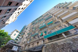 Quadrilocale in vendita, via alla Costa di Teglia  3b, Rivarolo, Genova