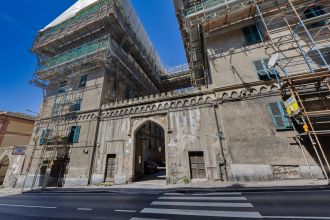 Quadrilocale in vendita, via Venezia  48, Dinegro, Genova