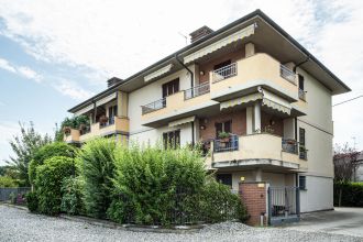 Trilocale in vendita, via A. de Gasperi  8, Portalbera