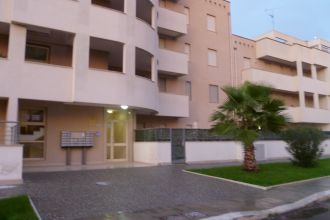 Ufficio in vendita, via Ada Cudazzo  12, Leuca, Lecce