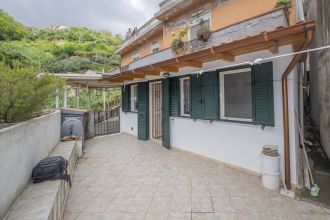 Bilocale in vendita, via degli Amici, Gazzi, Messina