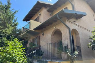 Villa in vendita, via Allende  20, Linarolo