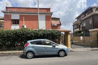 Trilocale in vendita, via Vincenzo Sartori  37, Boccea, Roma