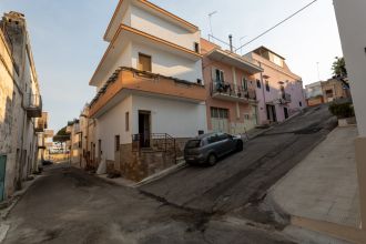Appartamento in vendita, via Giuseppe Parini  10, Ruffano