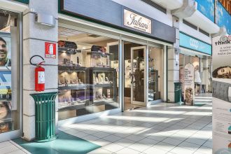 Negozio in vendita, via Amilcare Ponchielli  23, Savena, Bologna