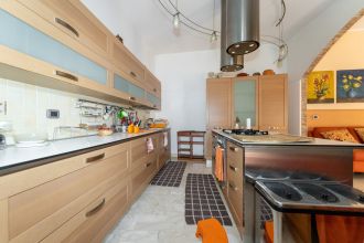 Terratetto unifamiliare in vendita, via Santa Barbara  57, Centro Storico, Catania