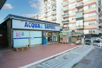 Negozio in affitto, Largo Paolo Mattei Gentili  12, Pietralata, Roma