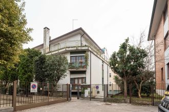 Appartamento in affitto, via Marco Antonio Calza, Portello, Padova