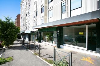 Negozio in affitto, via Eugenio Torelli Viollier  17, Pietralata, Roma