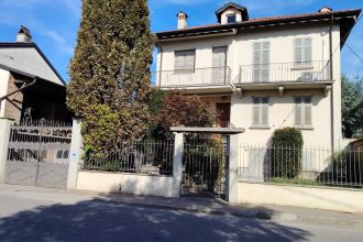 Villa in vendita, via Montebello, Barbianello