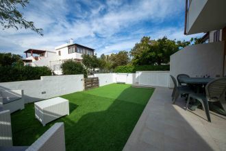 Trilocale in vendita, via Tumbarino, Stintino