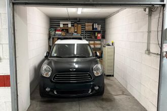 Box / Garage in vendita, via Giacinto Pullino  81a, Garbatella, Roma