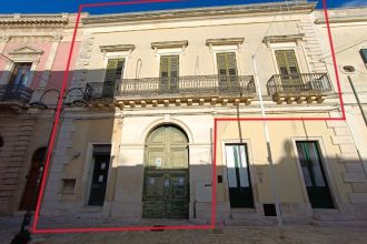 Dimora storica in vendita, Corso Umberto  77, Trepuzzi