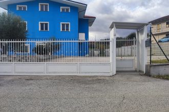 Negozio in vendita, via del Villino, Alanno Scalo, Alanno