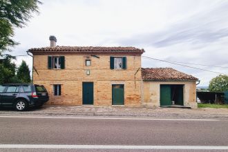 Casale in vendita, Frazione Montale  136, Arcevia