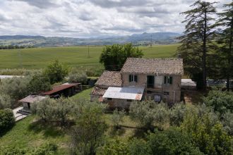 Casale in vendita, Frazione Montale  136, Arcevia