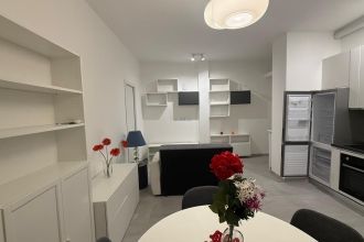 Bilocale in affitto, via Crimea, Bande Nere, Milano