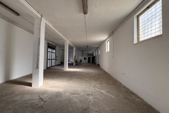 Magazzino o deposito in vendita, via Vittorio Alpe, Trigoria, Roma