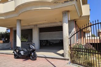Negozio in vendita, Corso G. Garibaldi  366, Siderno