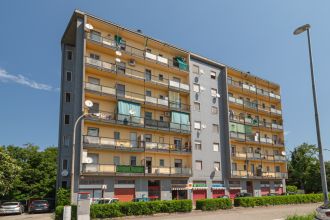 Negozio in affitto, via San Pedrino  11, Vignate