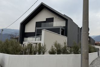 Trilocale in vendita, via San Tarcisio  32, Bassano Del Grappa