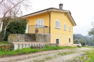 Villa in vendita, via della Tinaia  12, Montecarlo