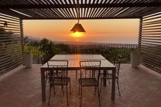 Casale in vendita, via Millicucco, Piedimonte Etneo