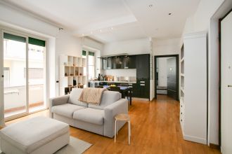 Trilocale in vendita, via Norico  4, San Giovanni, Roma