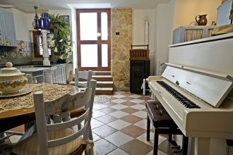 Trilocale in vendita, via Casalnuovo  23, Montescaglioso