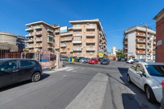 Box / Garage in vendita, via Pietro Maroncelli  2-6, Rapisardi, Catania