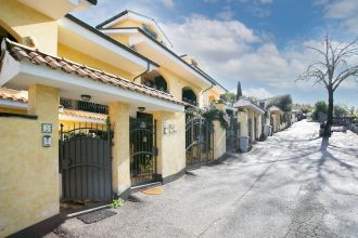 Villa in vendita, via Tito Livio, Marco Simone, Guidonia Montecelio