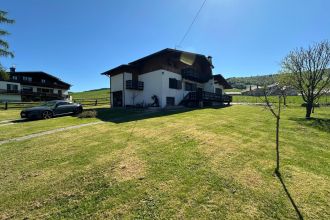 Villa in vendita, via Ekar  70, Asiago