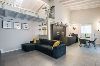 Villa in vendita, via San Carlo  13, Cologno Al Serio