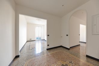 Appartamento in vendita, via Archimede, Centro, Genova