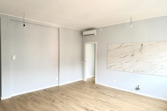 Bilocale in vendita, via Cristoforo Gluck  59, Centrale, Milano
