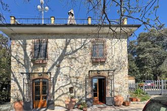 Casale in vendita, via Panoramica, Massarosa