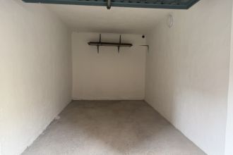 Box / Garage in affitto, via Marmolada, San Leonardo, Parma