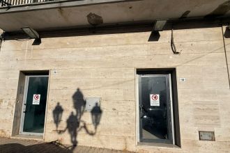 Negozio in vendita, Piazza Vittorio Emanuele  18, Pietraperzia