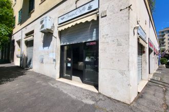 Negozio in affitto, via Alfonso Rendano  43/45, Trieste, Roma