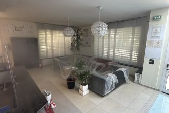 Negozio in affitto, viale della Gioventù  22, San Giovanni Rotondo