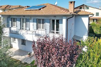 Villa in vendita, Cecina
