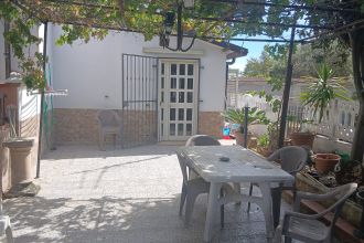 Trilocale in vendita, Contrada Favaco, Stignano